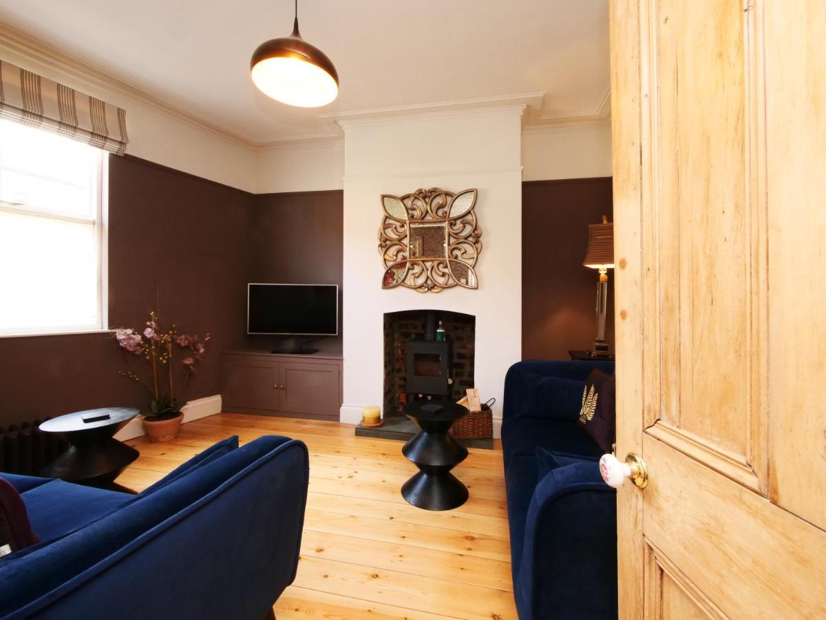 Courtyard - Free Parking Vakantiehuis